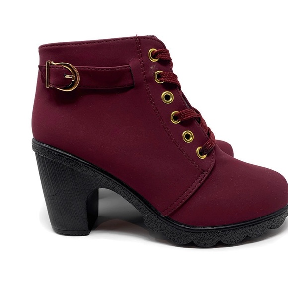 Burgundy Lace Up Ankle Booties Size 7 - Picture 3 of 8